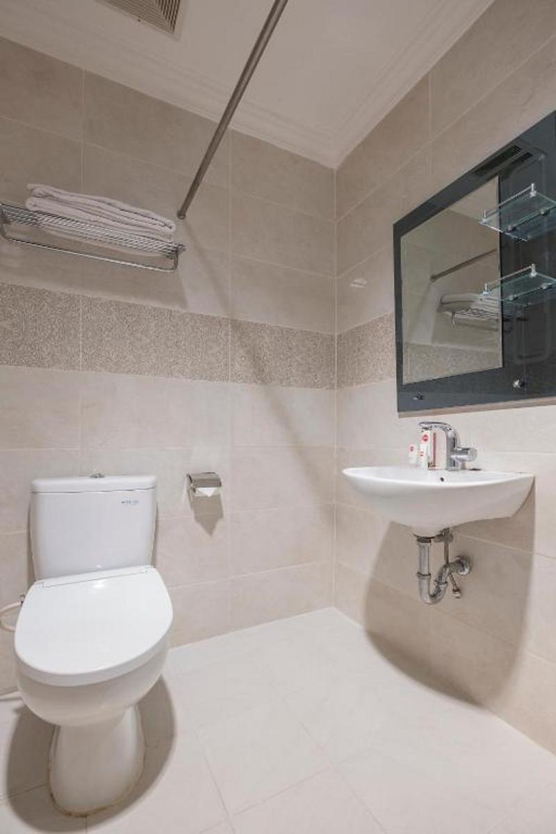 Hotel Sutomo Makasar Exteriér fotografie